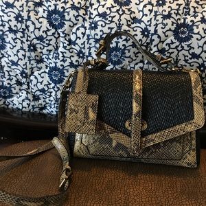 Tory Burch crossbody purse